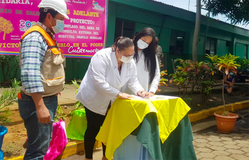 construccion-consulta-externa-manolo-morales